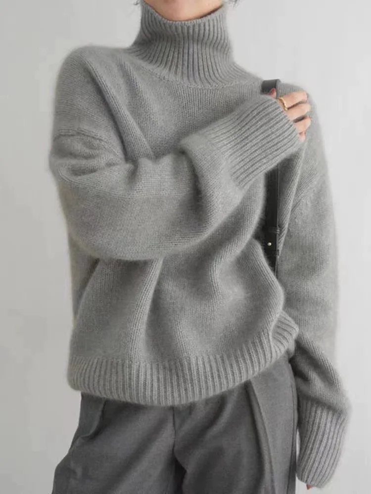 Alecia | Women’s Luxury Cashmere Turtleneck Sweater - Image 2