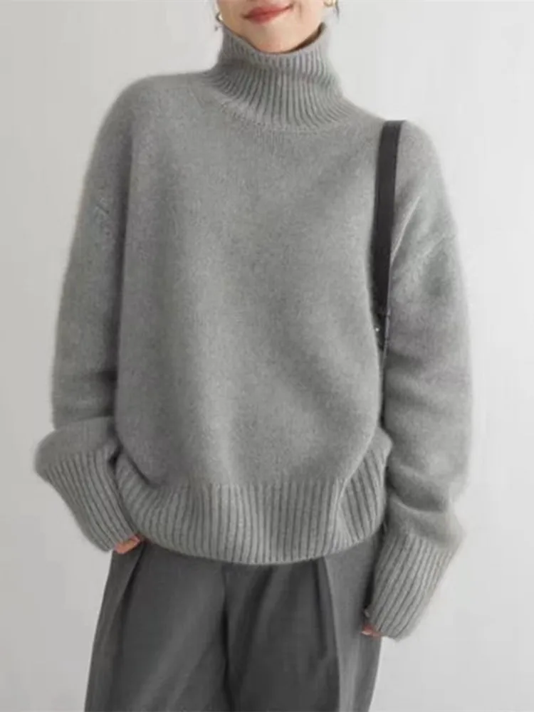 Alecia | Women’s Luxury Cashmere Turtleneck Sweater - Image 4