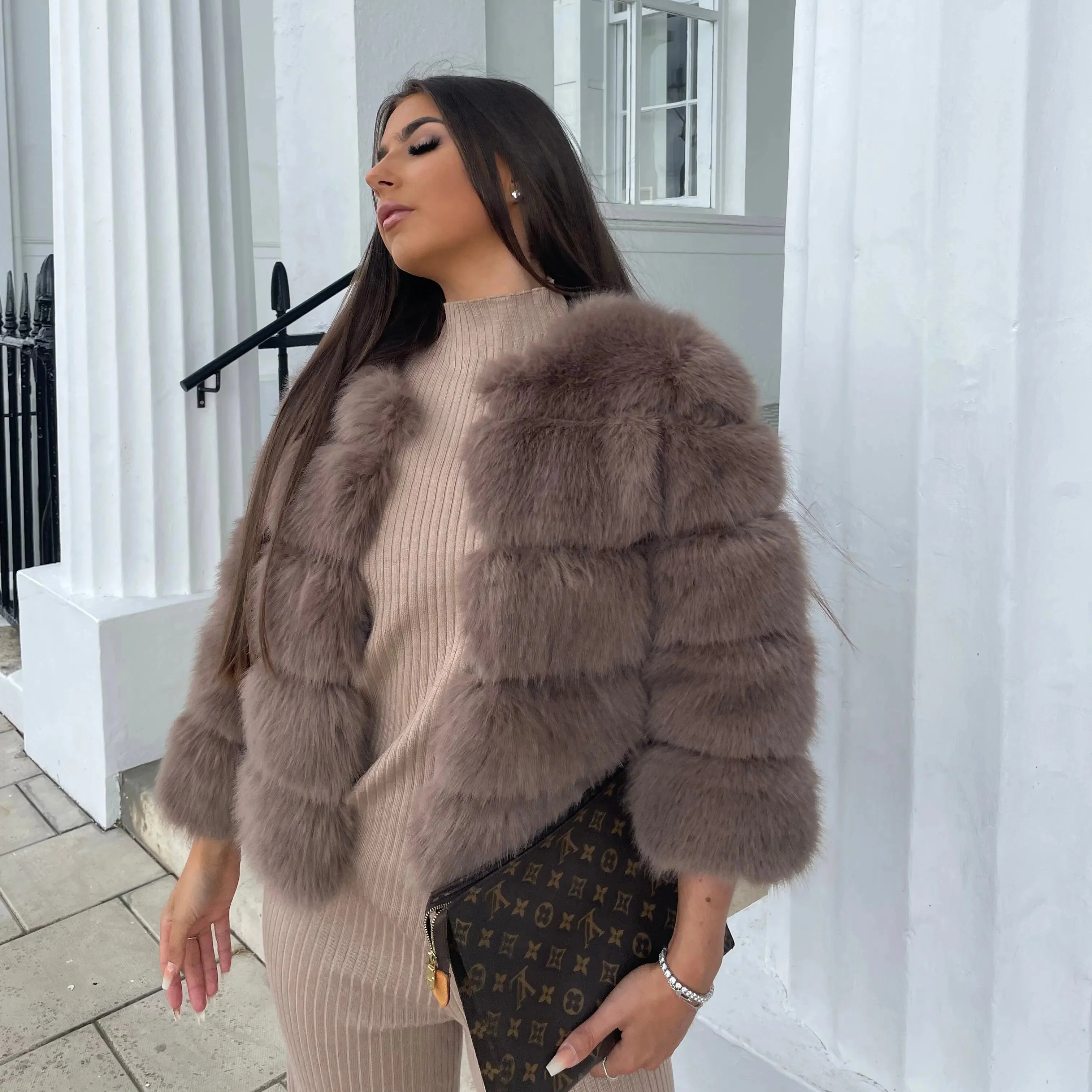 Aurie | Women’s Luxurious Faux Fur Coat - Image 4