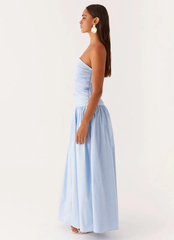 Coralia | Sleeveless Maxi Dress in Blue - Image 3
