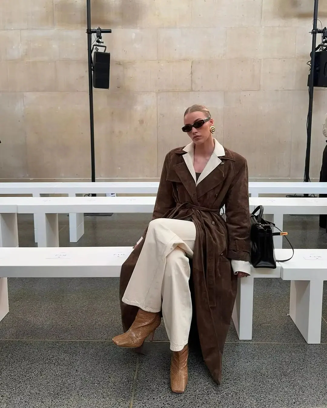 Elvira | Women’s Suede Trench Coat – Classic Elegance for Cooler Days - Image 2