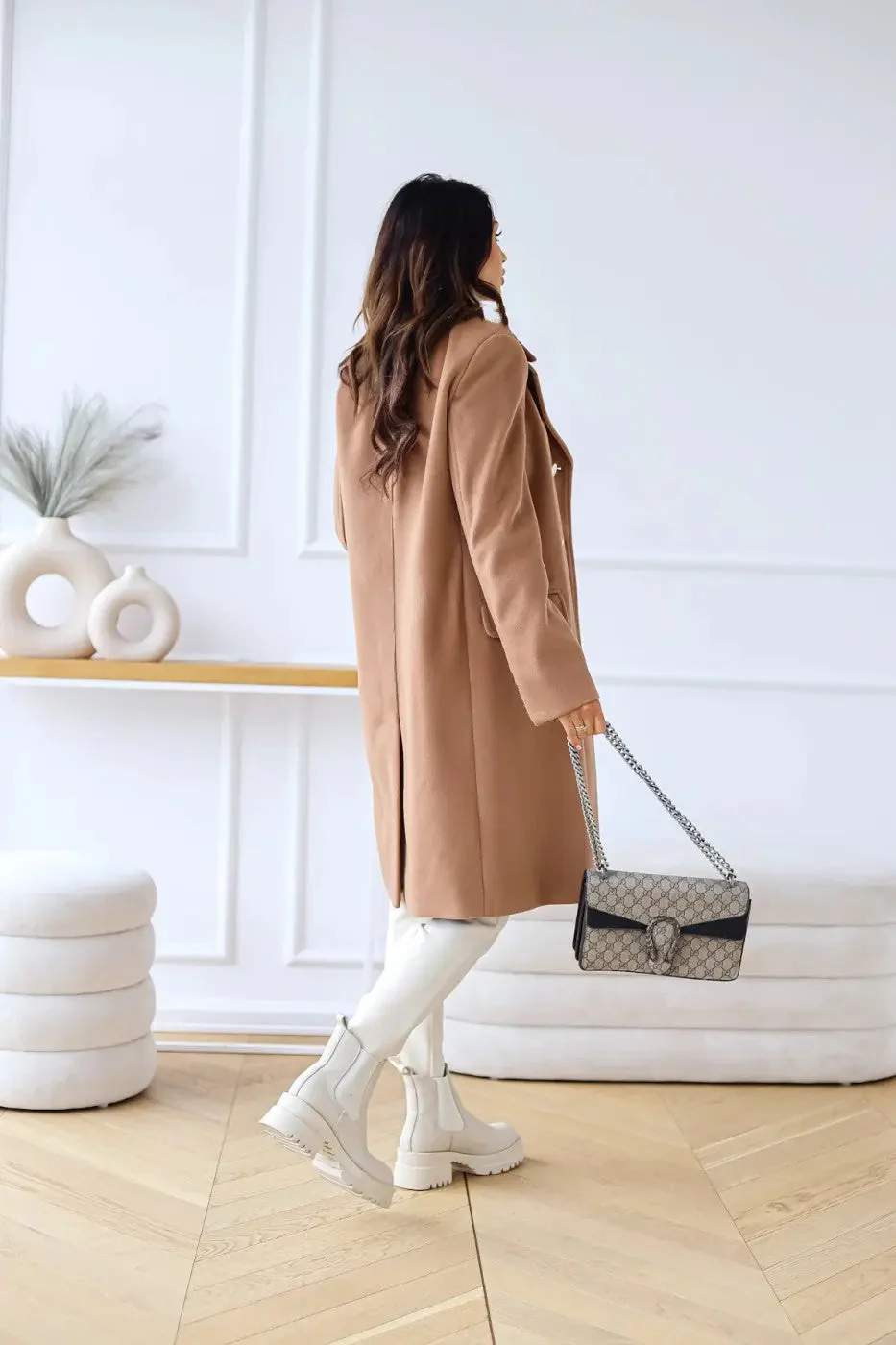 Hunder | Women’s Double-Breasted Wool Coat – Stylish & Comfortable - Image 10
