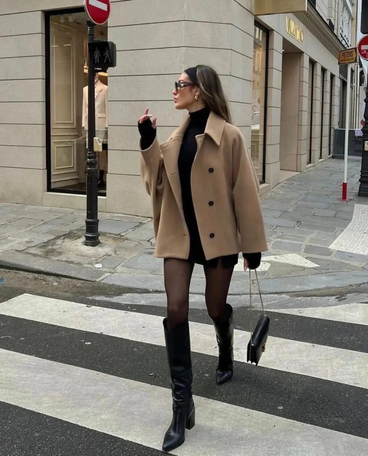 Isabey | Women’s Elegant Winter Coat - Image 4