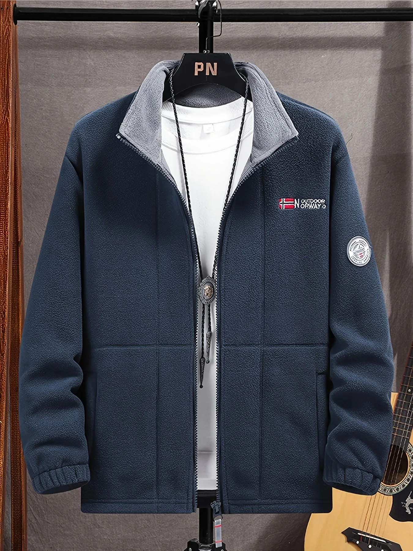 Jaydon | Men’s Classic Zip Closure Outdoor Fleece Jacket - Image 6