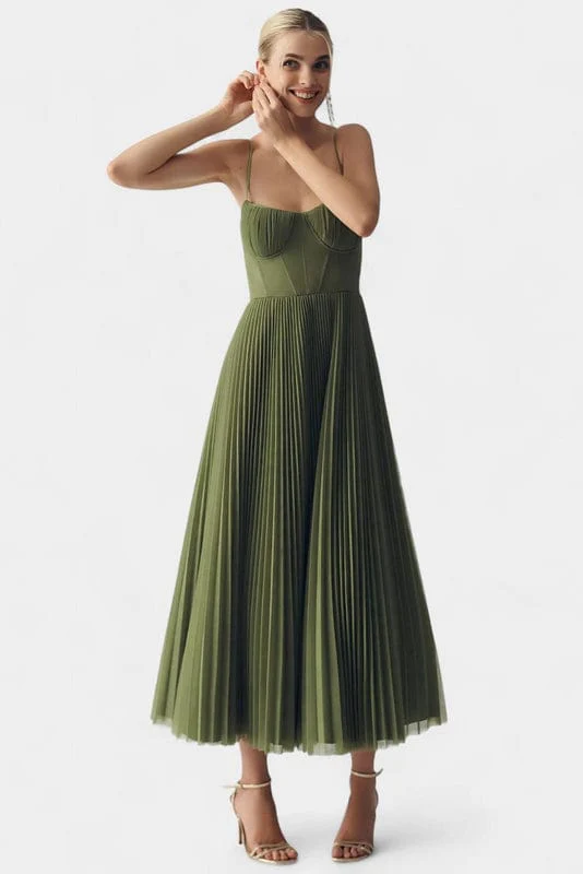 Liora | Women’s Off-Shoulder Green Maxi Dress - Image 4