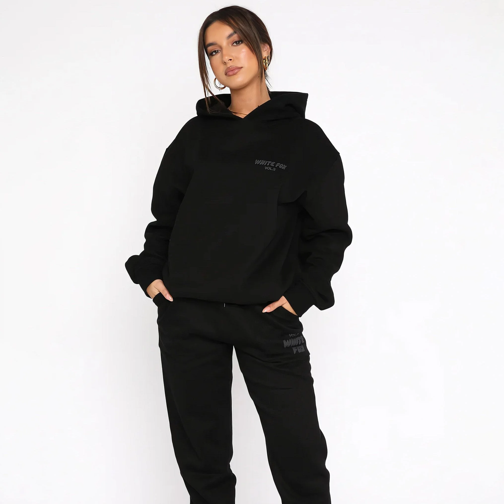 WhiteFox Set – Women’s Two-Piece Hoodie & Pants Tracksuit - Image 2