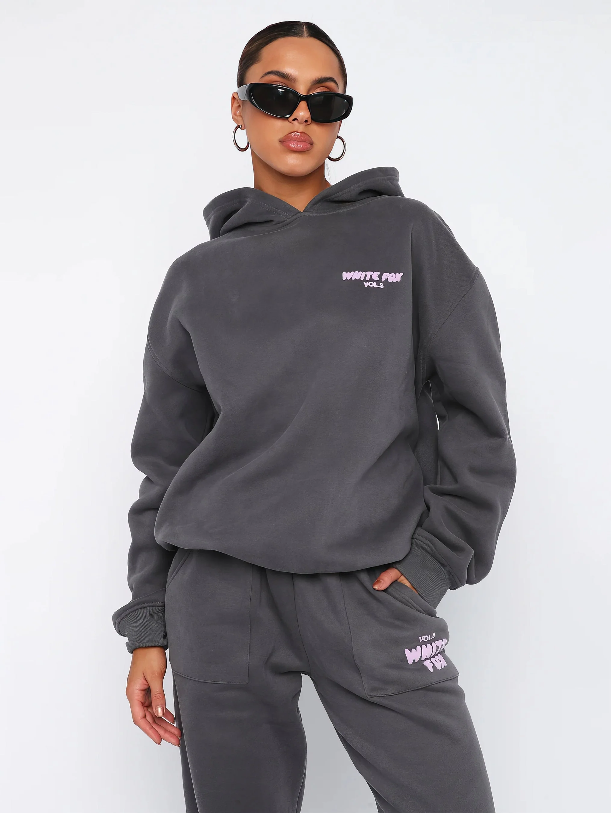 WhiteFox Set – Women’s Two-Piece Hoodie & Pants Tracksuit - Image 4