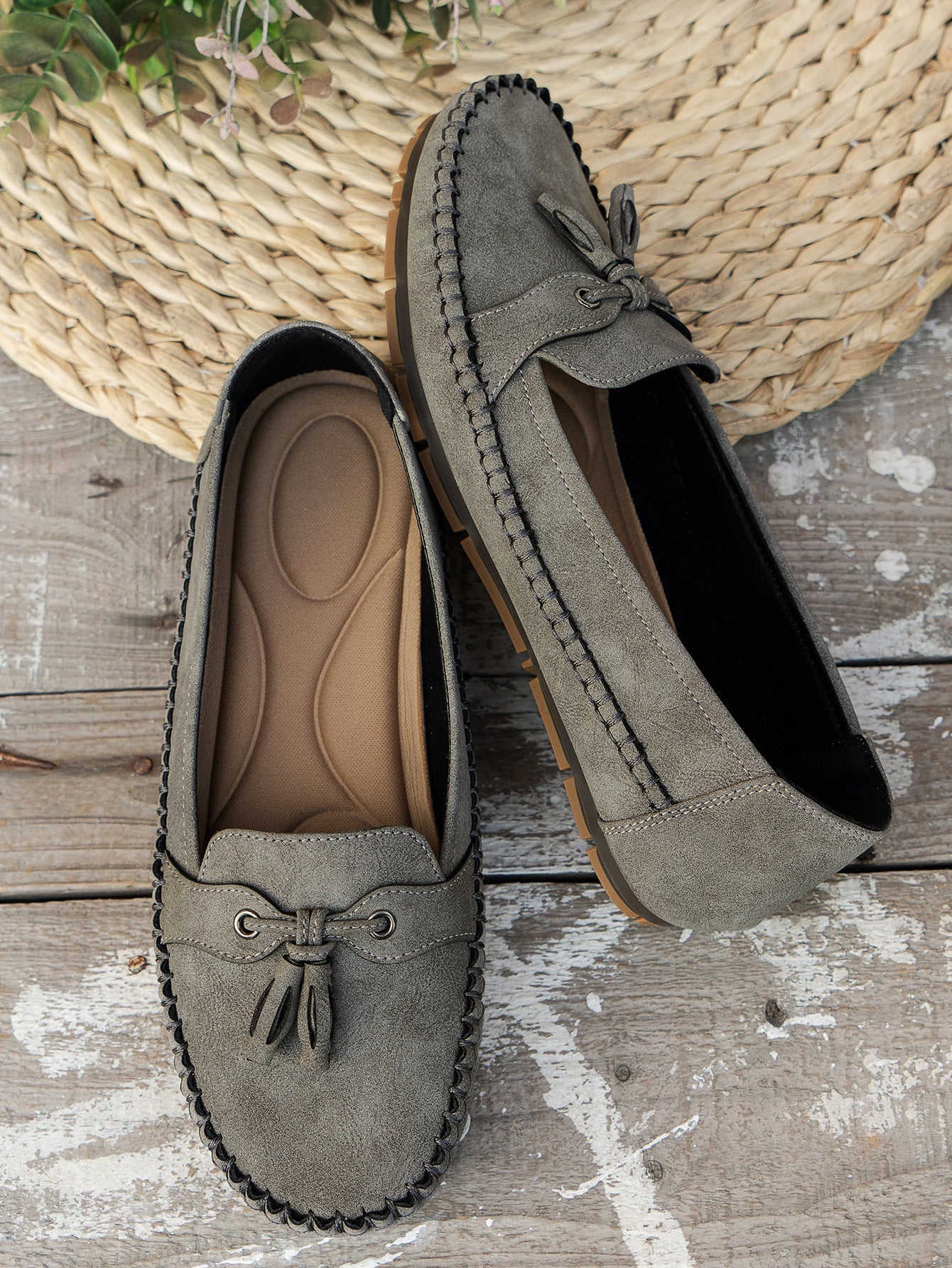 Xara | Women’s Classic Bow Loafers - Image 9