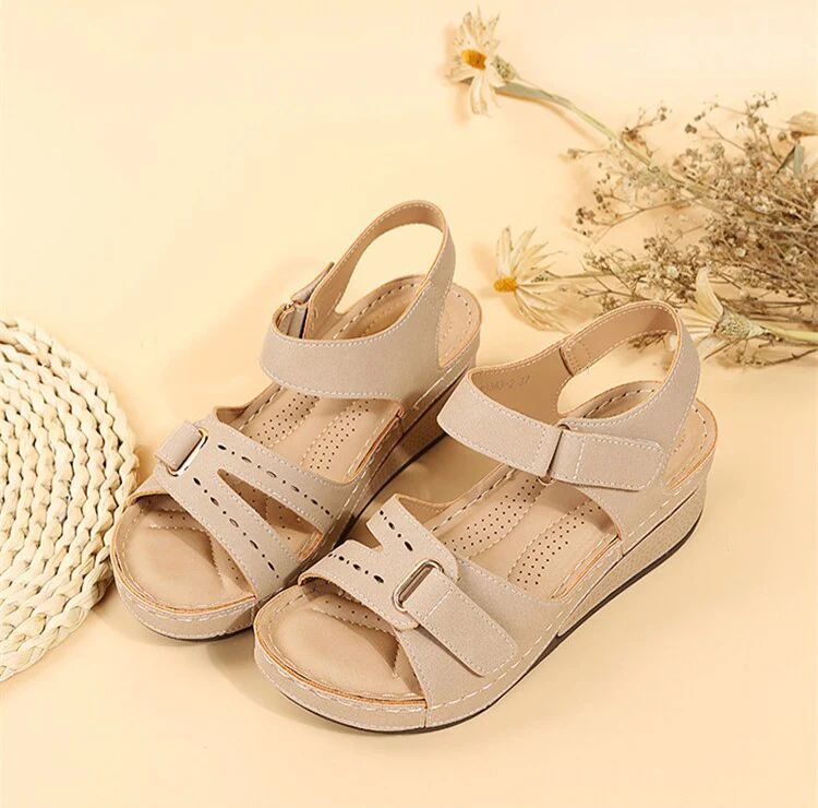 Xyra | Women’s Lightweight Summer Sandals - Image 13