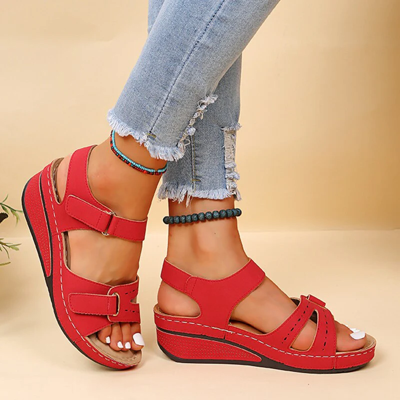 Xyra | Women’s Lightweight Summer Sandals - Image 4